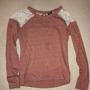 FULL TILT TILLYS SWEATER